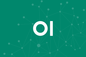 Logo der KI-Toolbox (oi) vor grünem Hintergrund